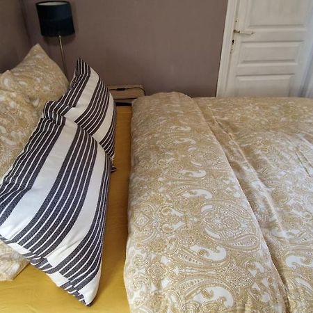 ברנאי Chambre D'Hotes Abbatiale מראה חיצוני תמונה